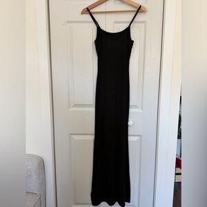 Elegant Black Maxi Dress